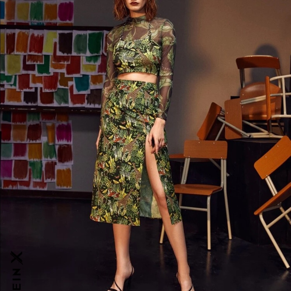 3/$25!!  NEW Tropical print split thigh skirt, party wear, occasion wear